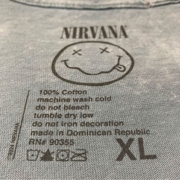 Nirvana Shirt XL - Picture 6 of 6